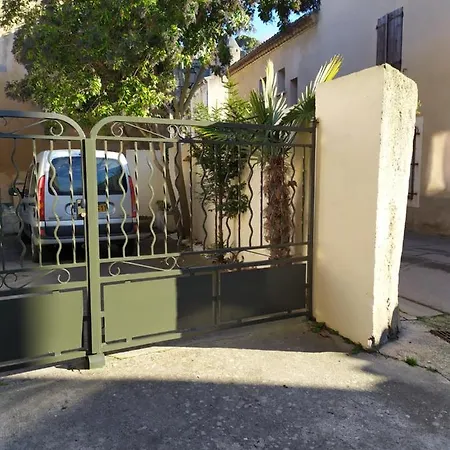 Holiday home L'atelier De Robert